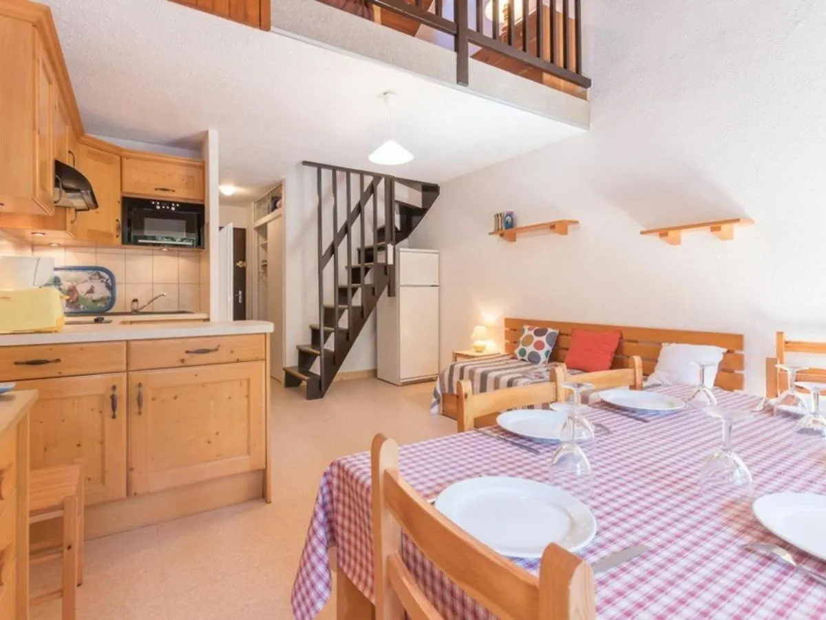 Appartement 6 Pers. A Chantemerle, Serre-Chevalier - Balcon, Parking, 2 Etoiles - Fr-1-330E-34 Saint-Chaffrey